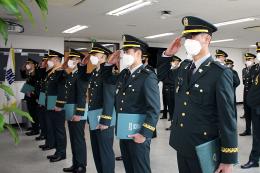 학군장교 75명 임관, 박관용 소위 대통령 표창