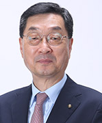 교학부총장 김오영