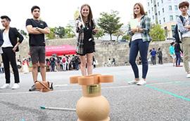 “谨祝中秋佳节！” 国际学生会组织中秋节聚会