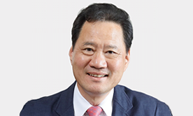 [온라인 소식 2019-9월] 김수복 문예창작과 교수, 18대 총장에 선임