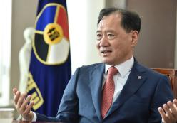 [Interview] NEWSIS interview with DKU President Soo-bok Kim, 
